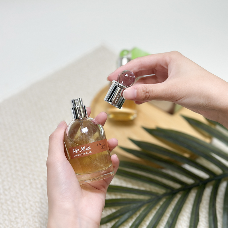 HOPE CHRISTINE Coconut Milk Pe - Perfume Aqua Fragrance review and price